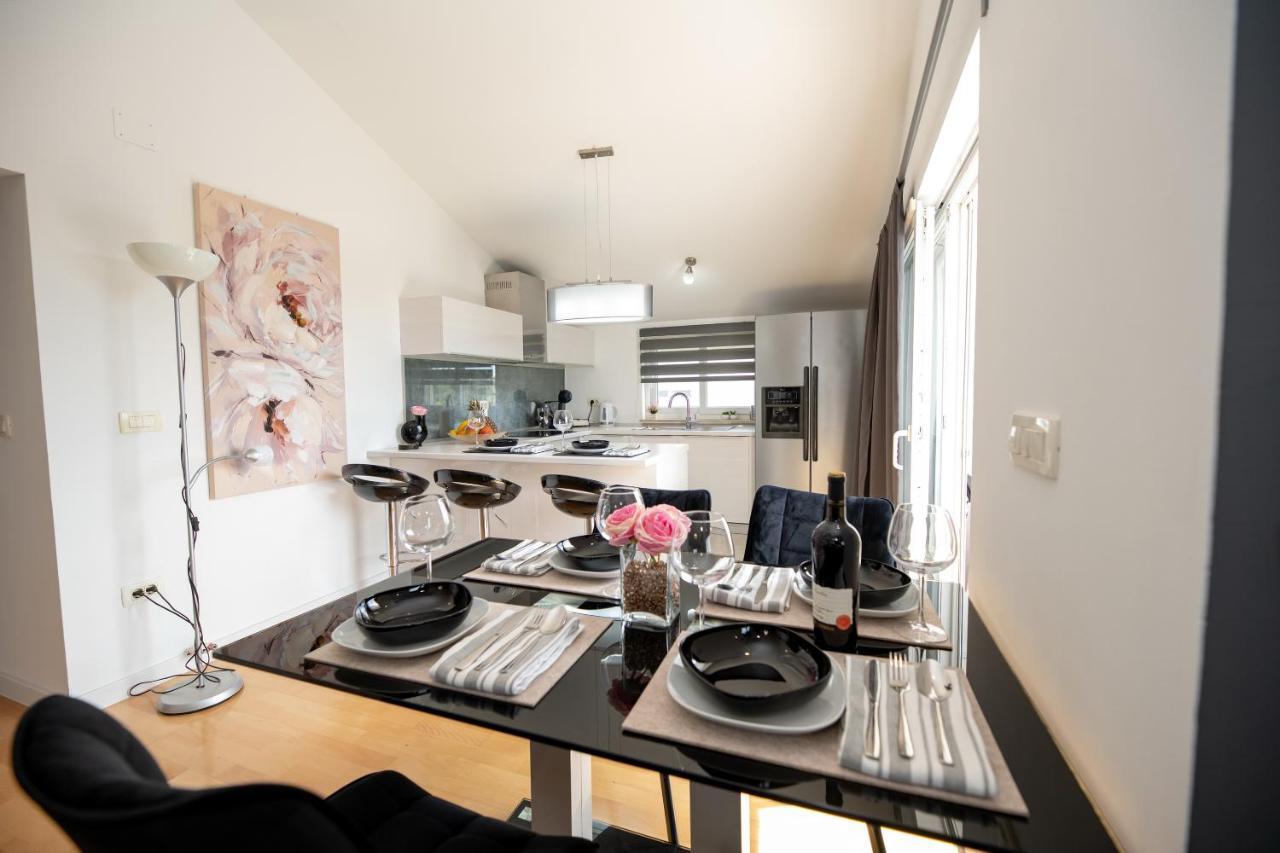 Apartment Malu Sunset Zadar Exterior foto